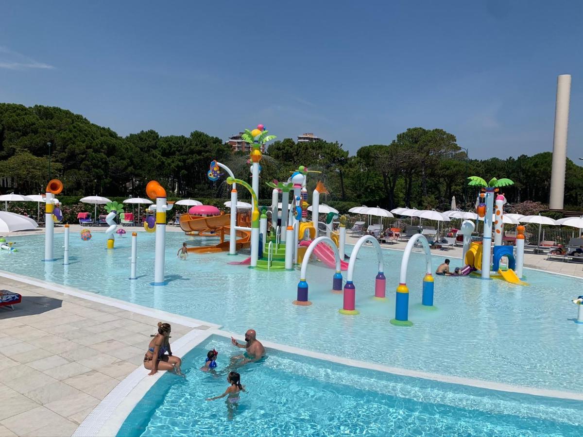 Villa Greif Pineta لينانو سابيادورو المظهر الخارجي الصورة