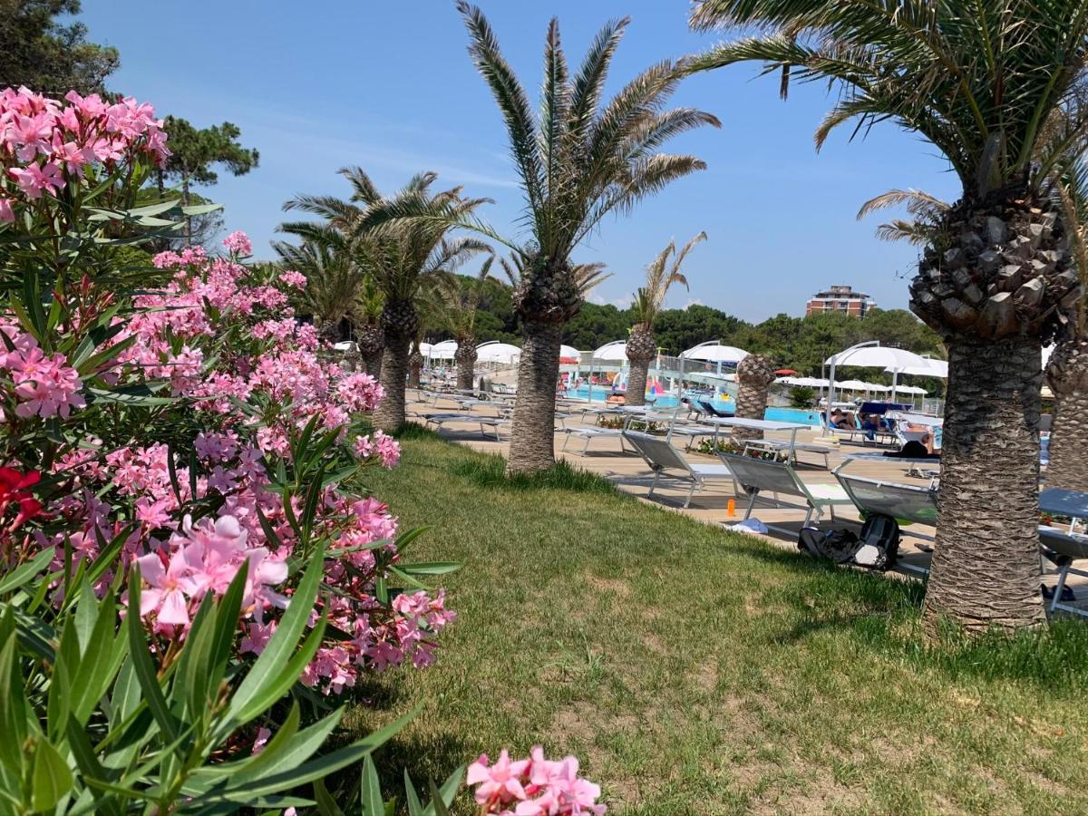 Villa Greif Pineta لينانو سابيادورو المظهر الخارجي الصورة
